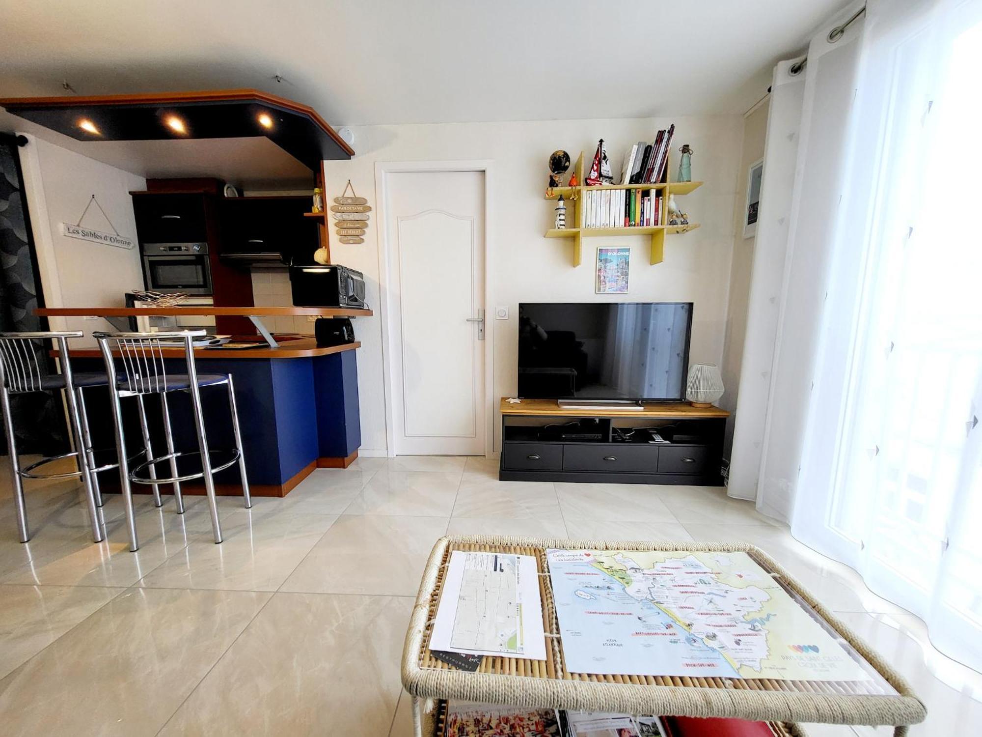 Appartement Moderne Au Centre-Ville, 150M Plage, Wifi, Confort Ideal Pour Familles - Fr-1-92-876 لي سابلِ دولونْ المظهر الخارجي الصورة