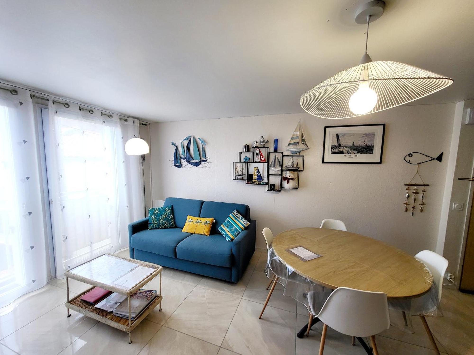 Appartement Moderne Au Centre-Ville, 150M Plage, Wifi, Confort Ideal Pour Familles - Fr-1-92-876 لي سابلِ دولونْ المظهر الخارجي الصورة